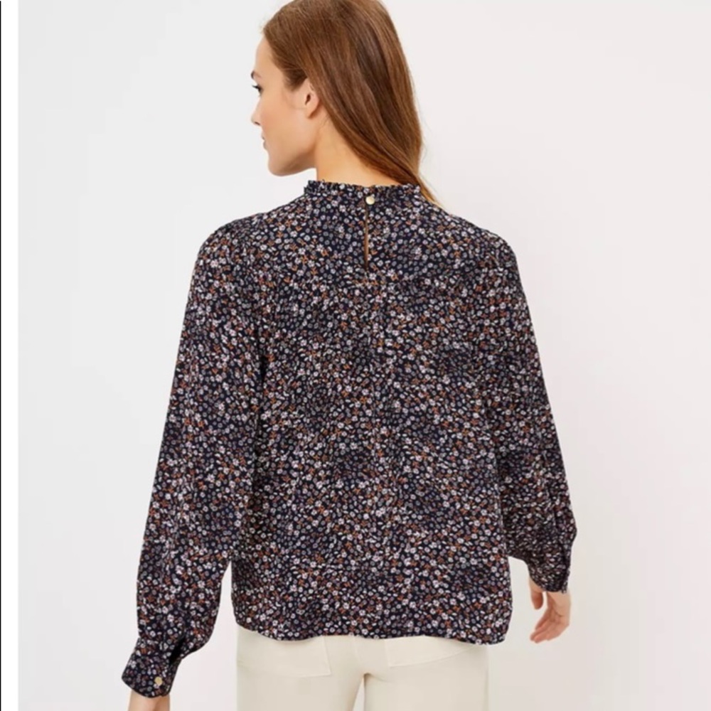 NWT Loft Petite Floral Ruffle Neck Bib Blouse